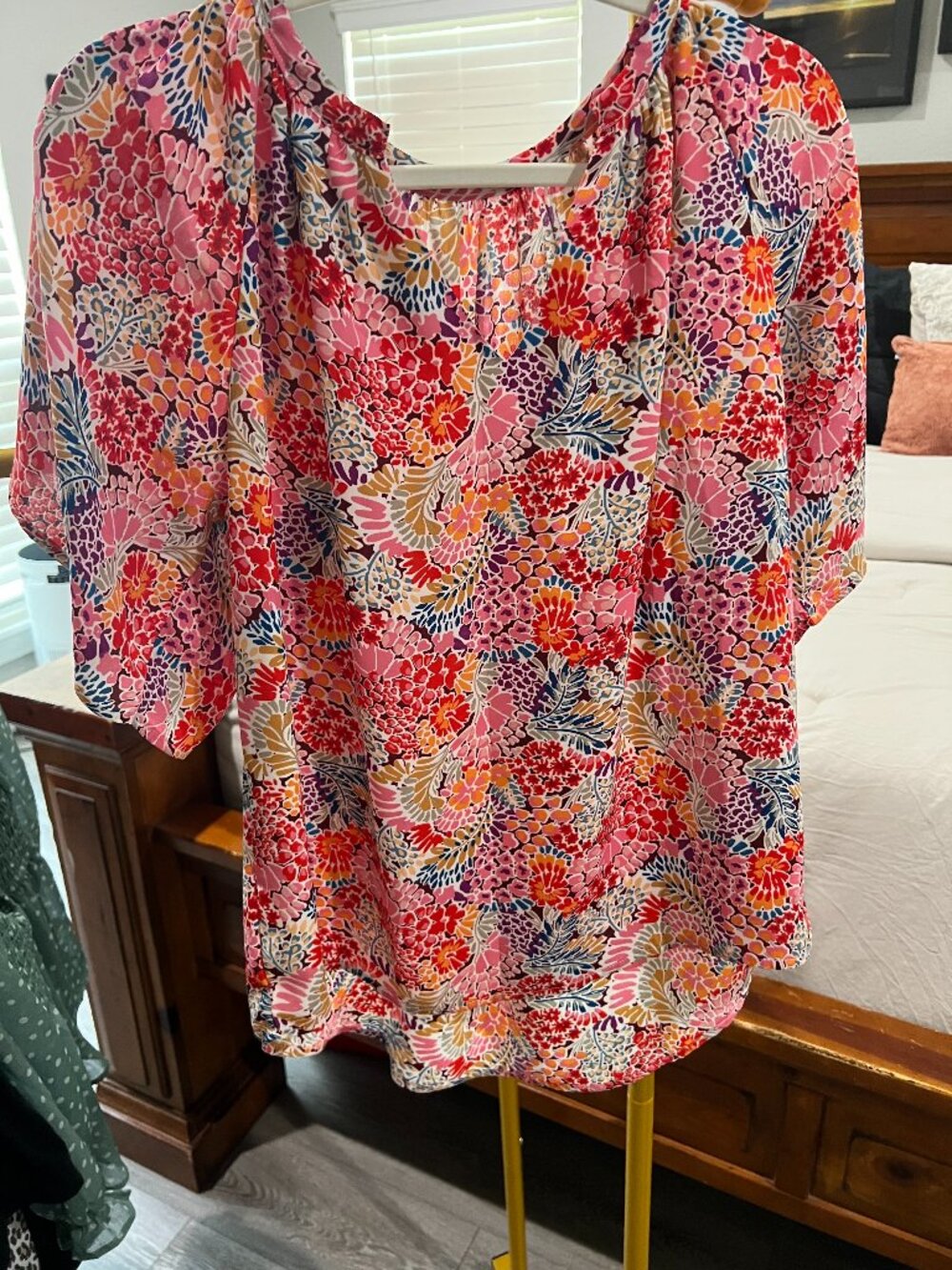 Colorful Floral Puff Sleeve Blouse – Size S